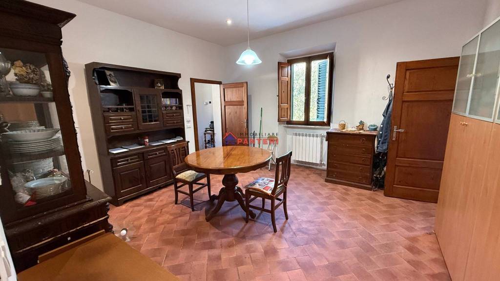 appartamento in vendita a Pescia