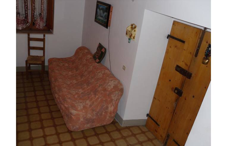 casa indipendente in vendita a Pescia in zona Stiappa