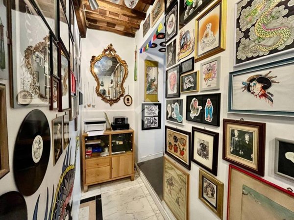 negozio in vendita a Pescia