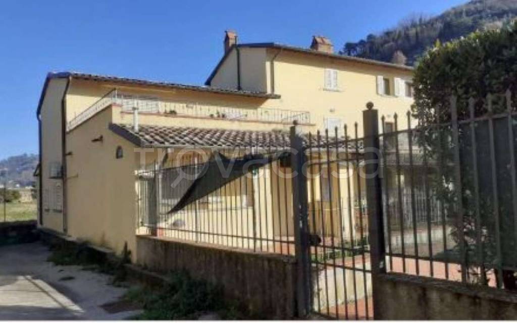 appartamento in vendita a Pescia