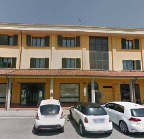 ufficio in vendita a Pescia