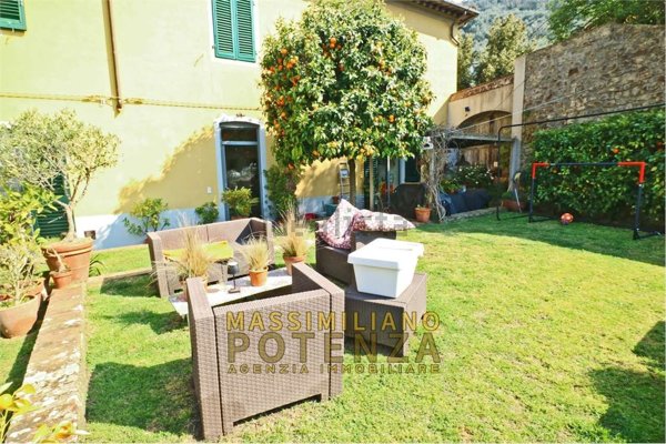 appartamento in vendita a Pescia