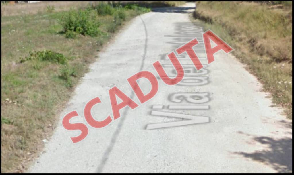 casa indipendente in vendita a Pescia in zona Collodi