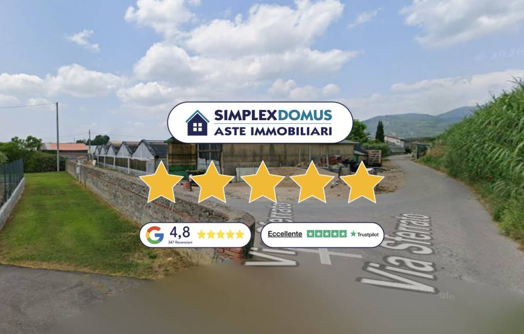 casa indipendente in vendita a Pescia