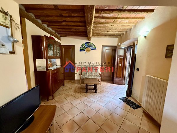 appartamento in vendita a Pescia in zona San Quirico