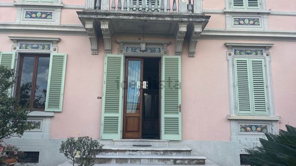 casa indipendente in vendita a Pescia in zona Collodi