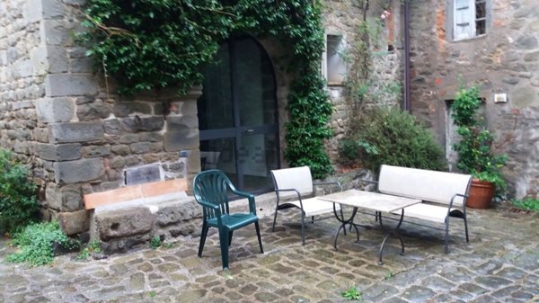 casa indipendente in vendita a Pescia in zona Pietrabuona