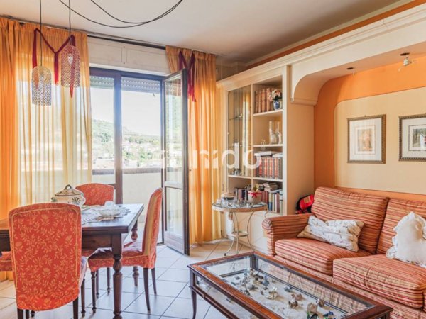 appartamento in vendita a Pescia