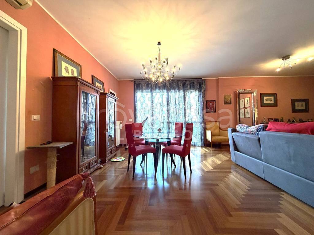 appartamento in vendita a Pescia