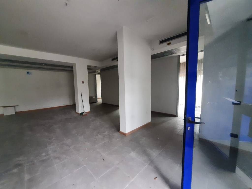 ufficio in vendita a Pescia