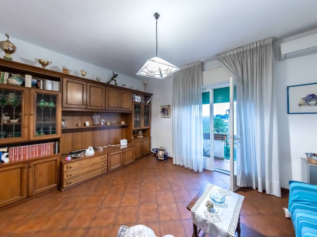 appartamento in vendita a Pescia