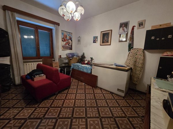 casa indipendente in vendita a Pescia in zona Macchie di San Piero