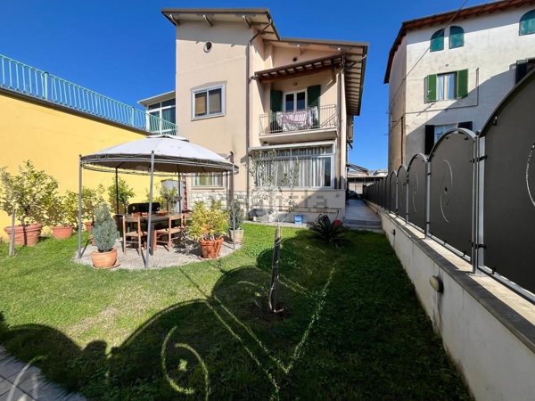 appartamento in vendita a Pescia