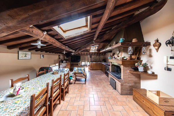 appartamento in vendita a Pescia