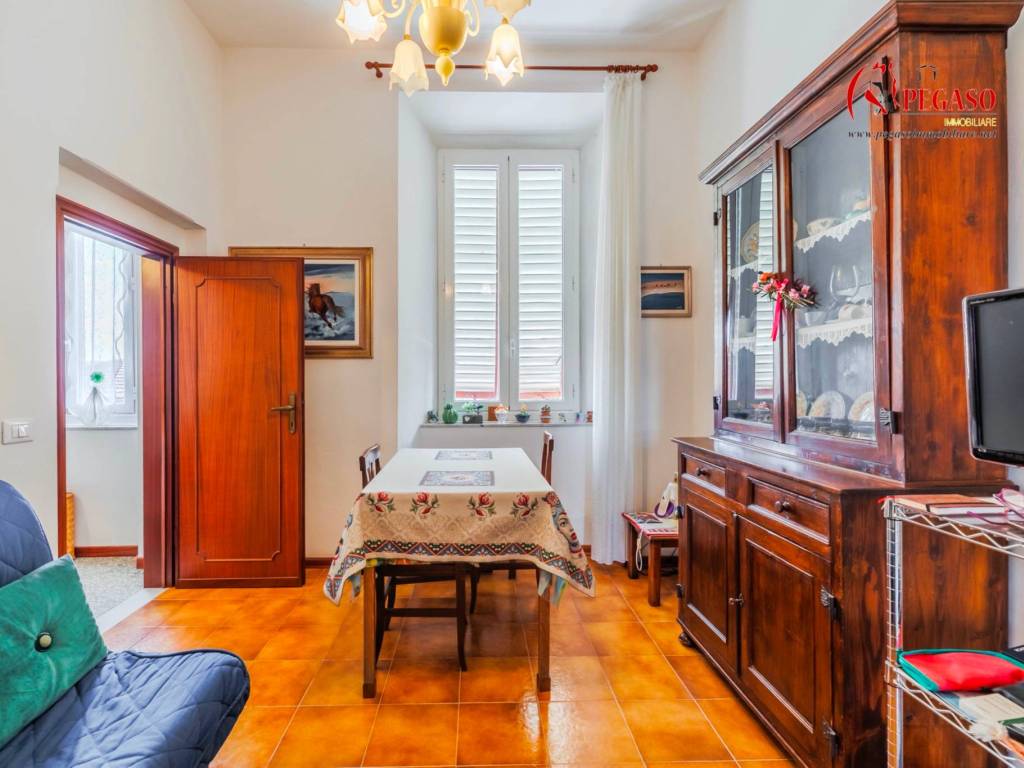 appartamento in vendita a Pescia in zona Collodi