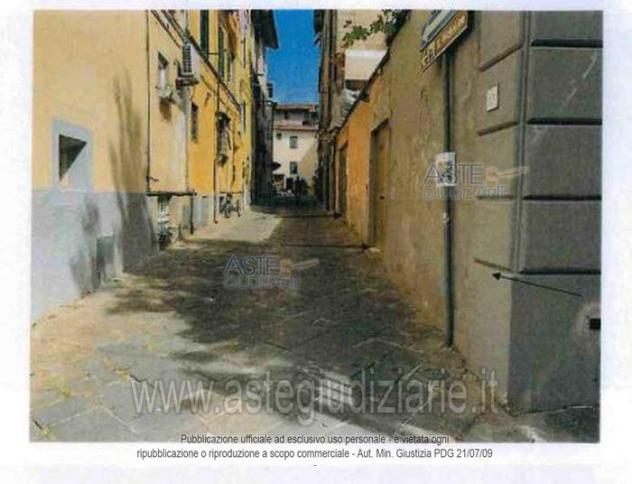 negozio in vendita a Pescia