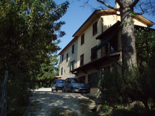 appartamento in vendita a Pescia in zona Fibbialla