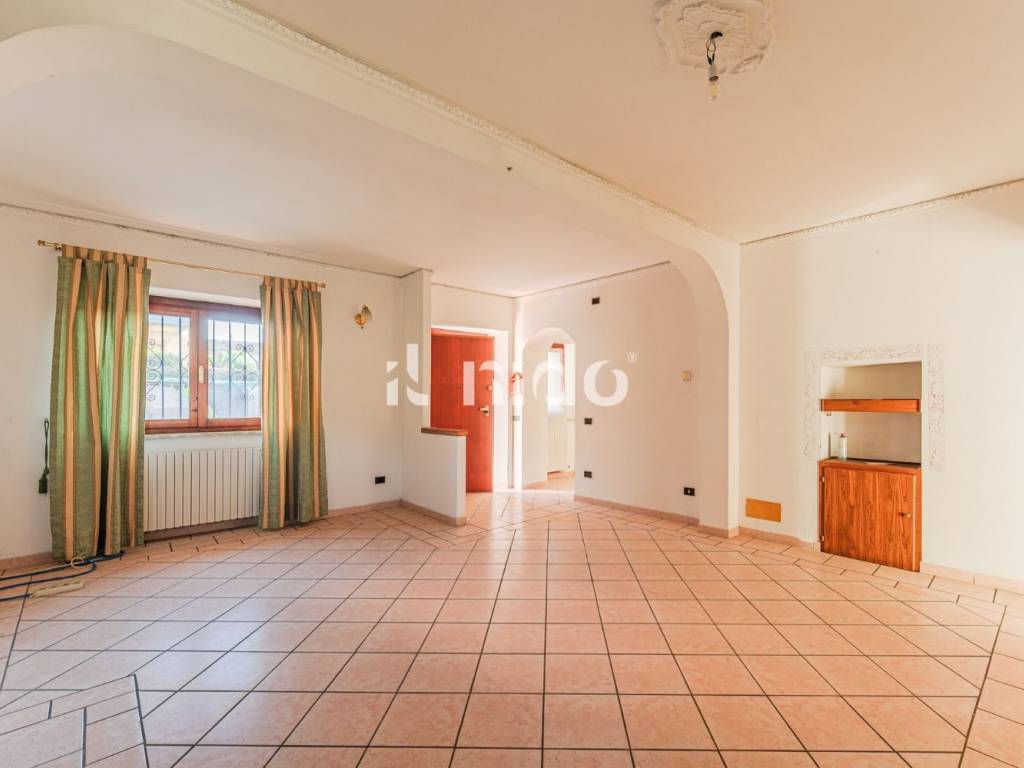 casa indipendente in vendita a Pescia in zona Pescia Morta