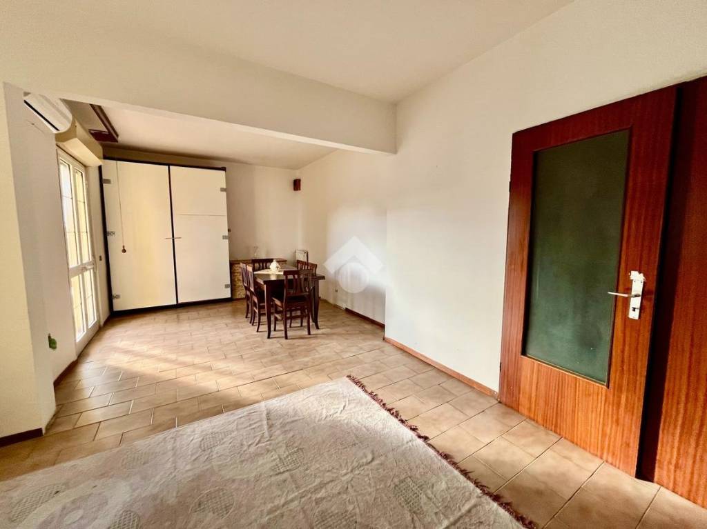 appartamento in vendita a Pescia in zona Castellare