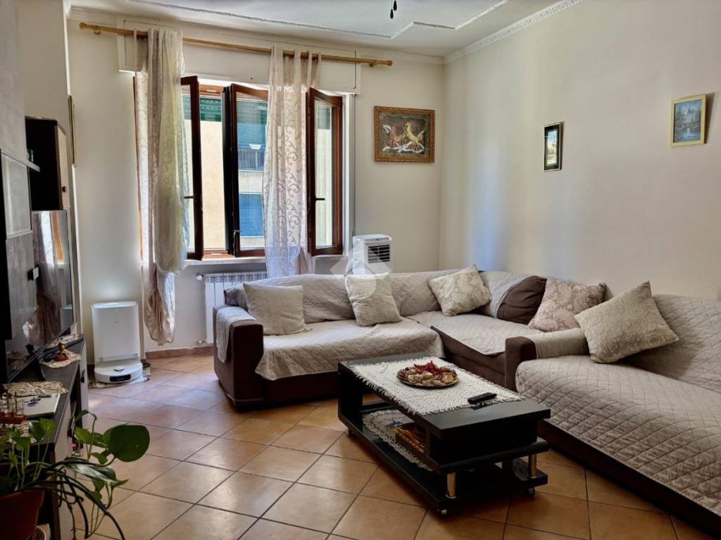 appartamento in vendita a Pescia