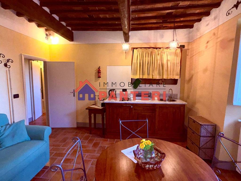 casa indipendente in vendita a Pescia in zona San Quirico