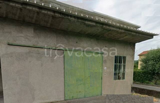 appartamento in vendita a Pescia in zona Veneri