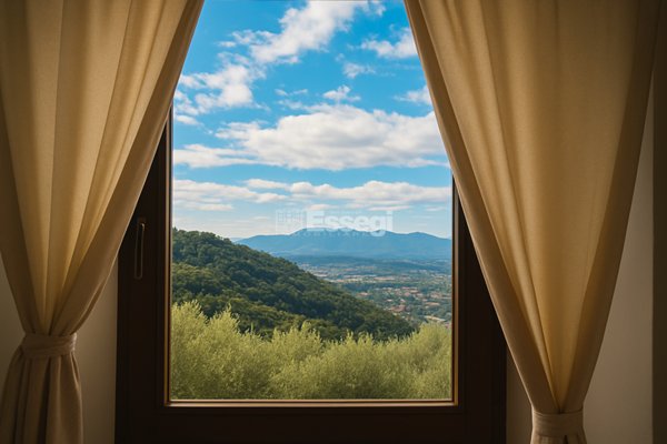casa indipendente in vendita a Pescia