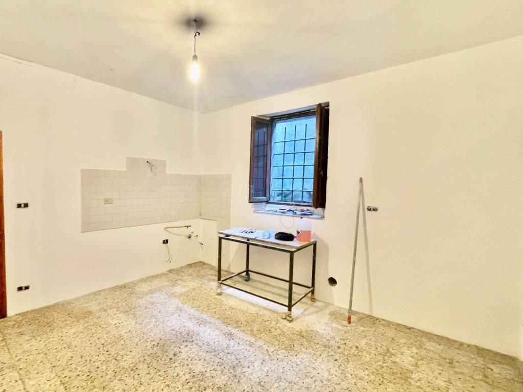 appartamento in vendita a Pescia in zona Vellano
