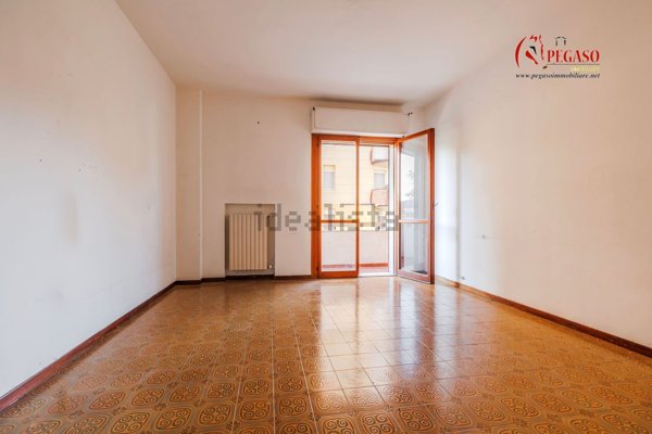 appartamento in vendita a Pescia in zona Castellare