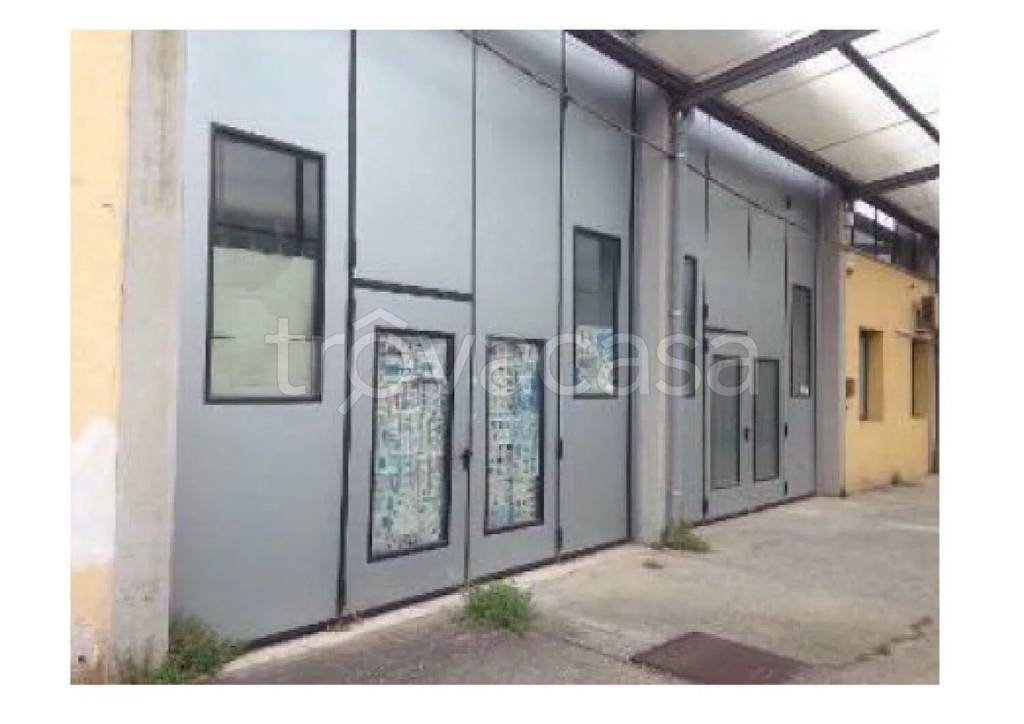 appartamento in vendita a Pescia in zona Castellare