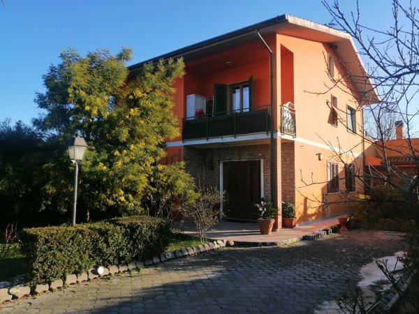 casa indipendente in vendita a Pieve a Nievole
