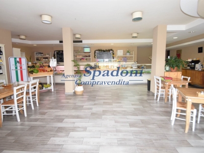 negozio in vendita a Pieve a Nievole