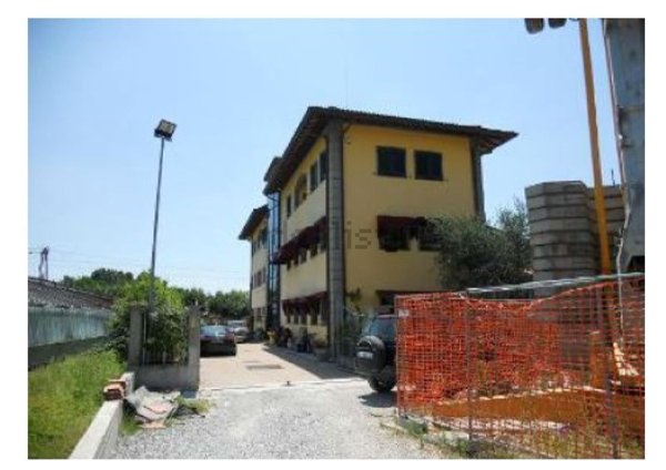 locale di sgombero in vendita a Pieve a Nievole