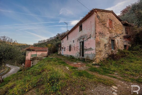 casale in vendita a Pieve a Nievole