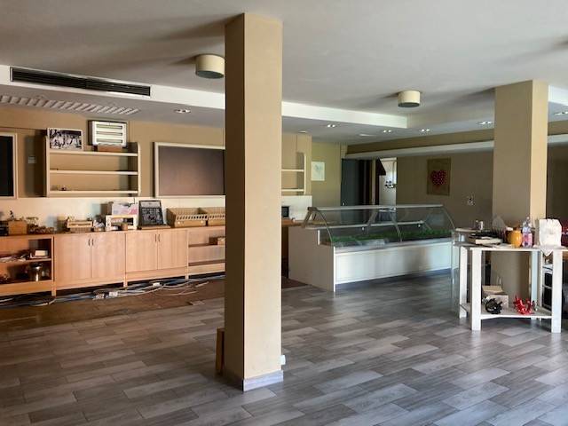 negozio in vendita a Pieve a Nievole