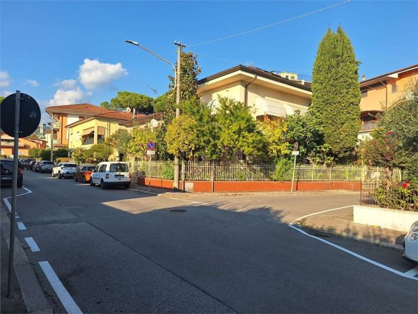casa indipendente in vendita a Pieve a Nievole in zona Poggetto