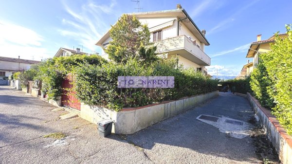 casa indipendente in vendita a Pieve a Nievole in zona Poggetto