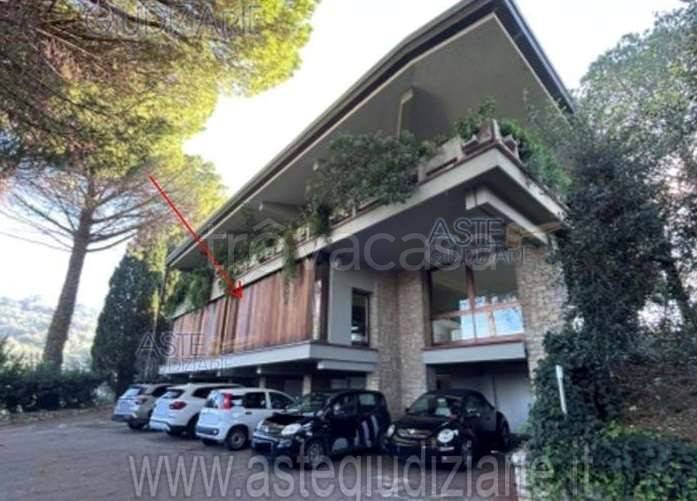 ufficio in vendita a Pieve a Nievole in zona Poggetto