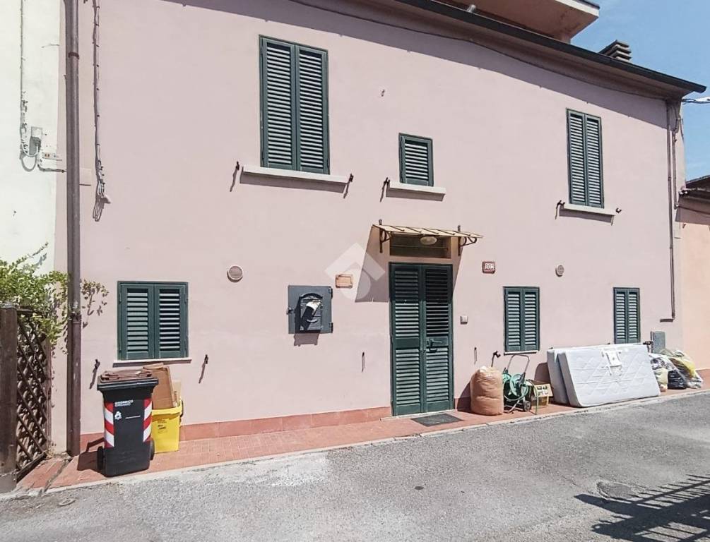 casa indipendente in vendita a Pieve a Nievole in zona Poggetto