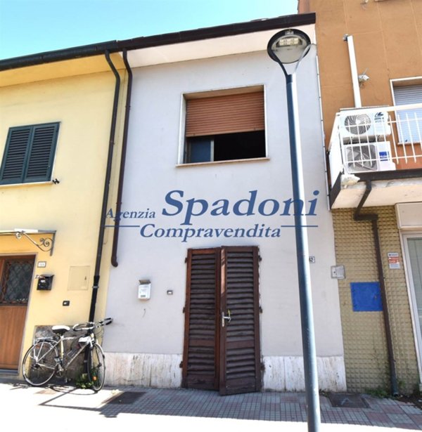 casa indipendente in vendita a Pieve a Nievole in zona Poggetto