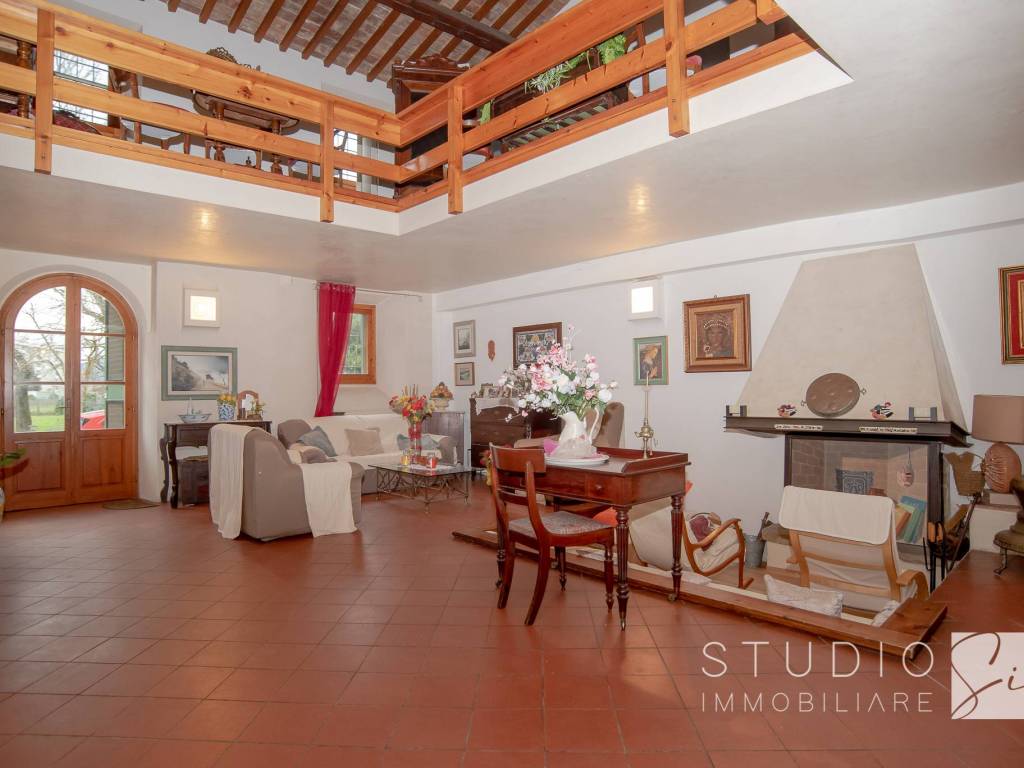casa indipendente in vendita a Pistoia in zona Bottegone