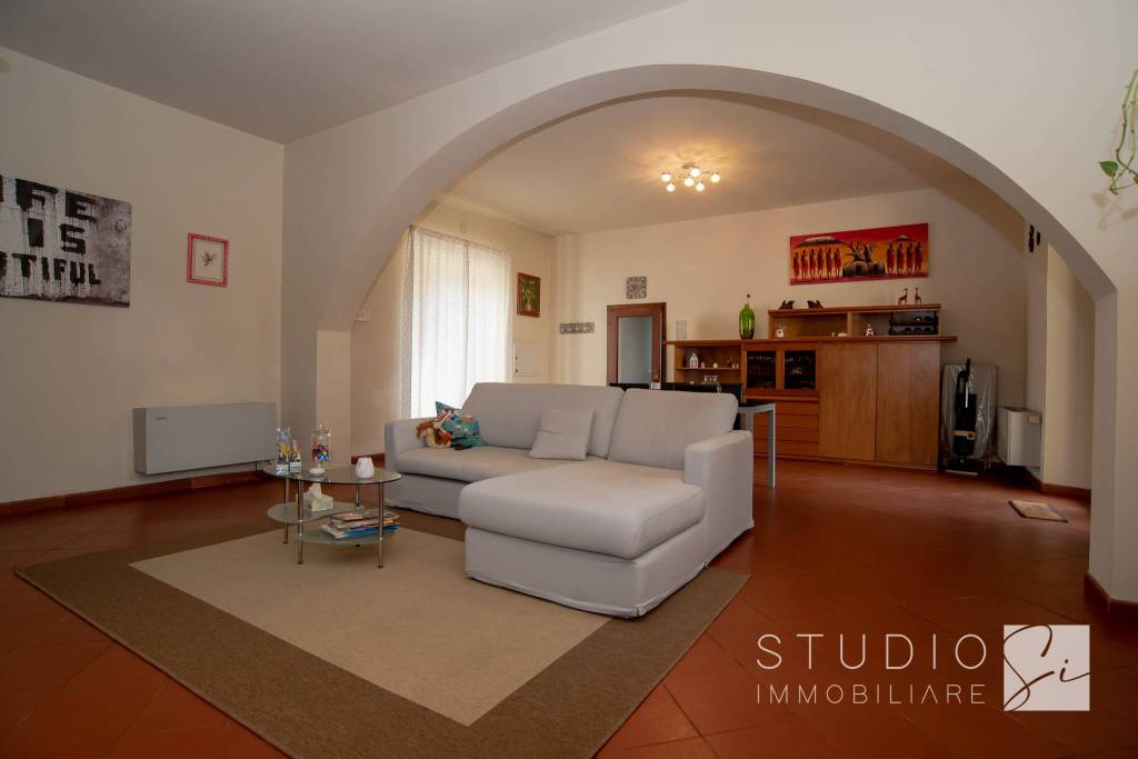 appartamento in vendita a Pistoia in zona Spazzavento