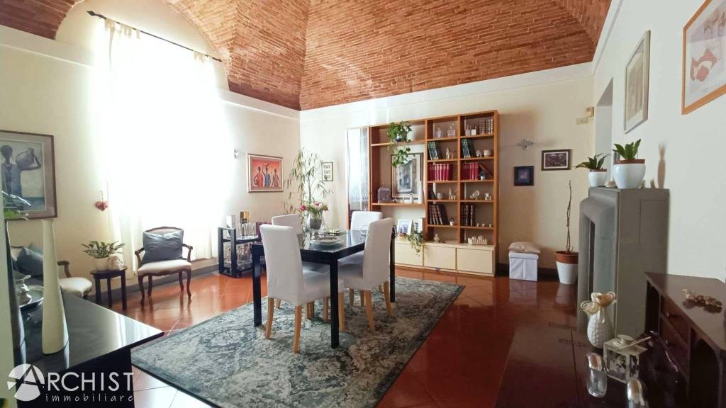 casa indipendente in vendita a Pistoia in zona Arcigliano