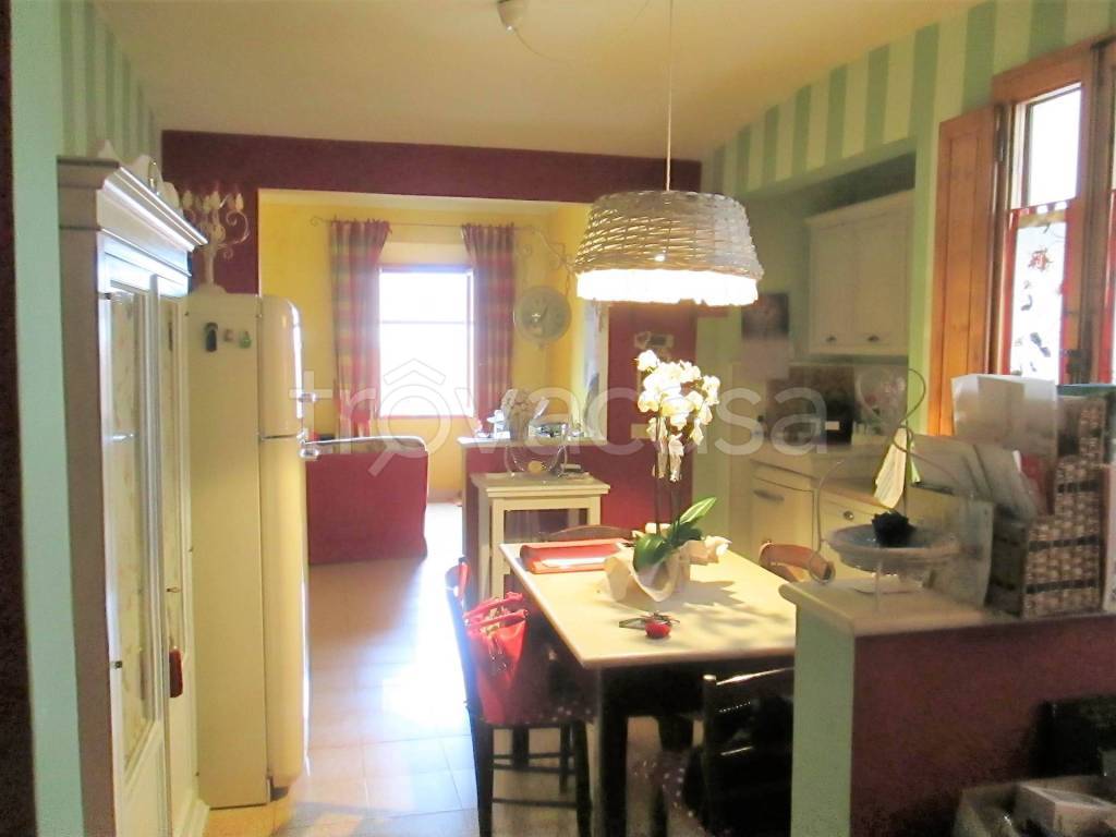 appartamento in vendita a Pistoia in zona Centro Città