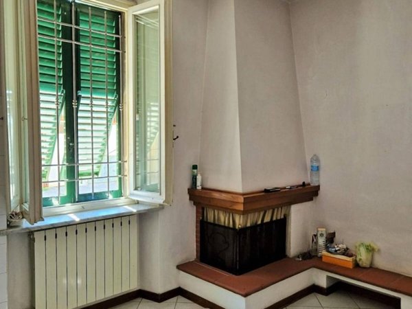 casa indipendente in vendita a Pistoia in zona Spazzavento