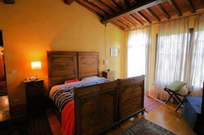 casa indipendente in vendita a Pistoia