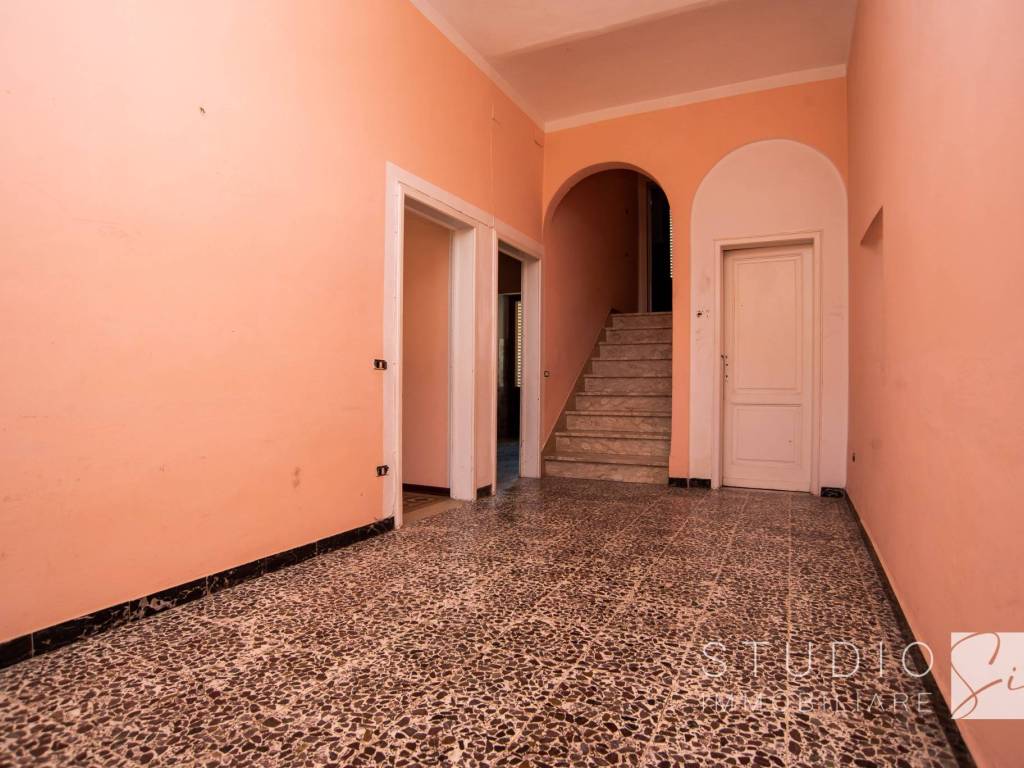 casa indipendente in vendita a Pistoia in zona Centro Città