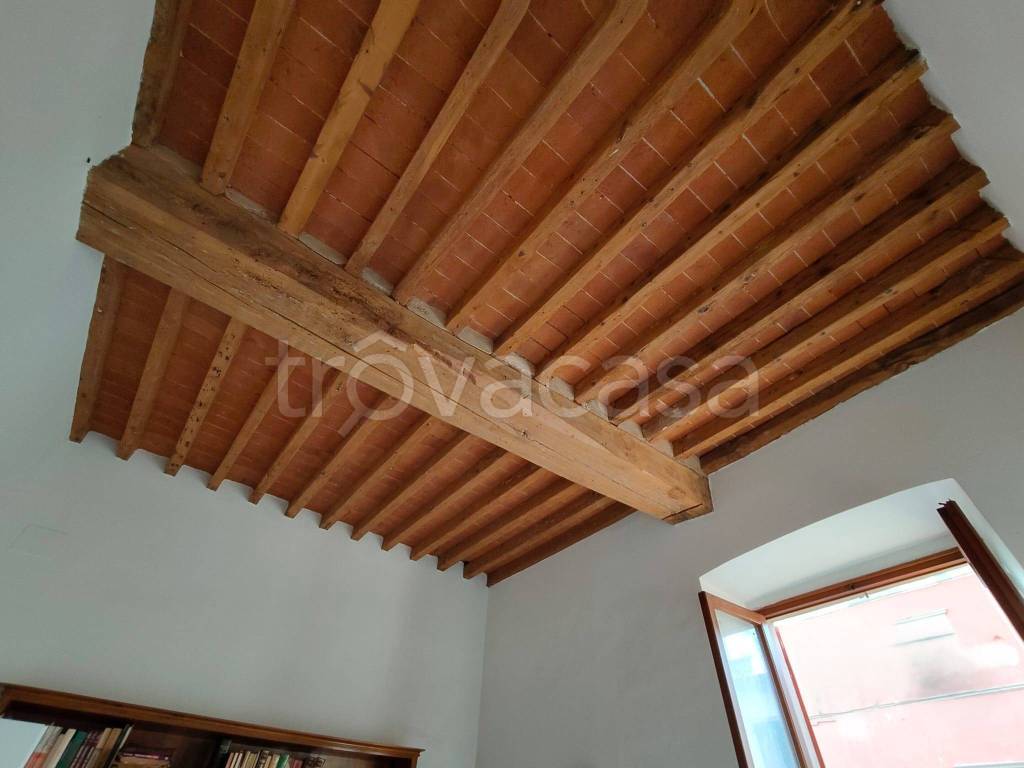 appartamento in vendita a Pistoia in zona Centro Città
