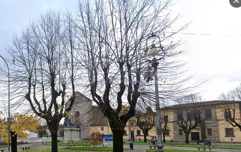 ufficio in vendita a Pistoia in zona Centro Città