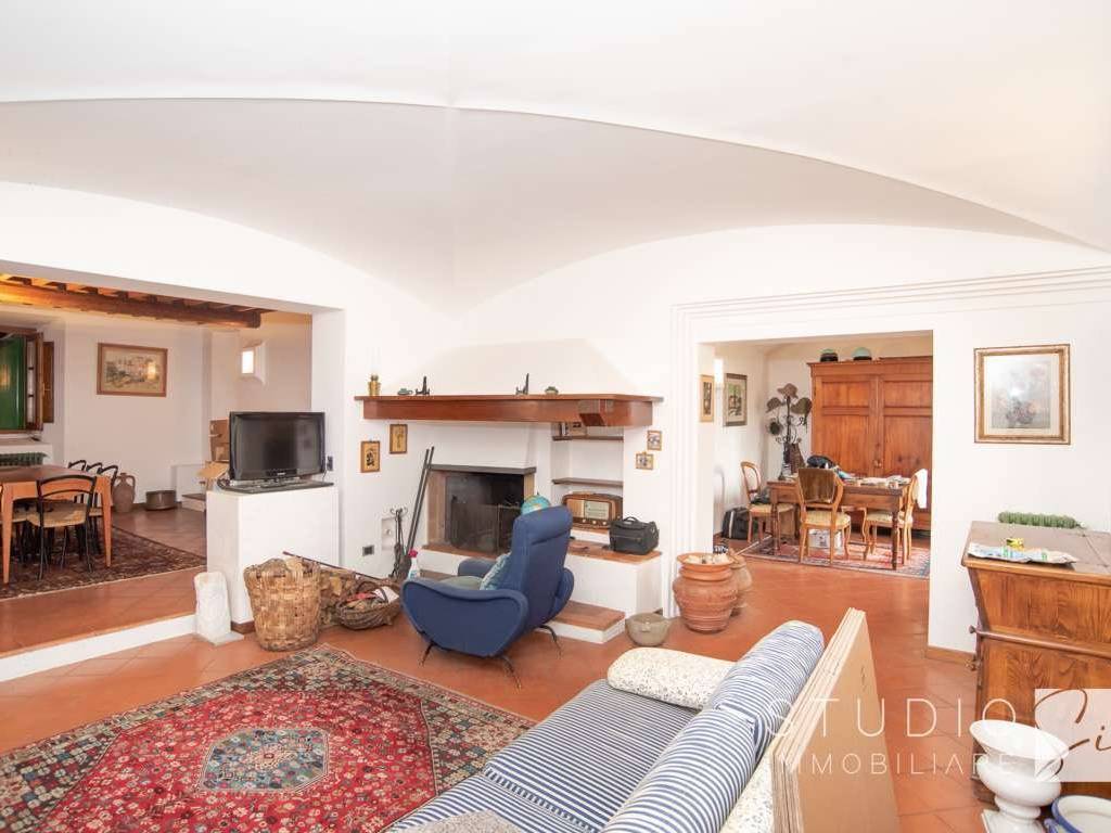 casa indipendente in vendita a Pistoia
